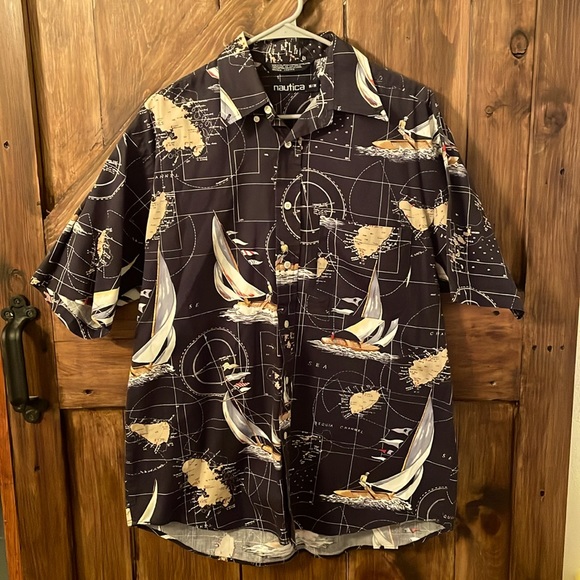 Vintage Nautica Mens Short Sleeve Button Down Medium Sail Boats - Picture 1 of 5